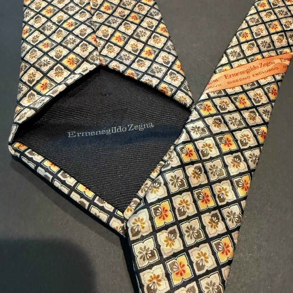 NFL Houston Texans Men's Navy and Red Patterned Thin Tie